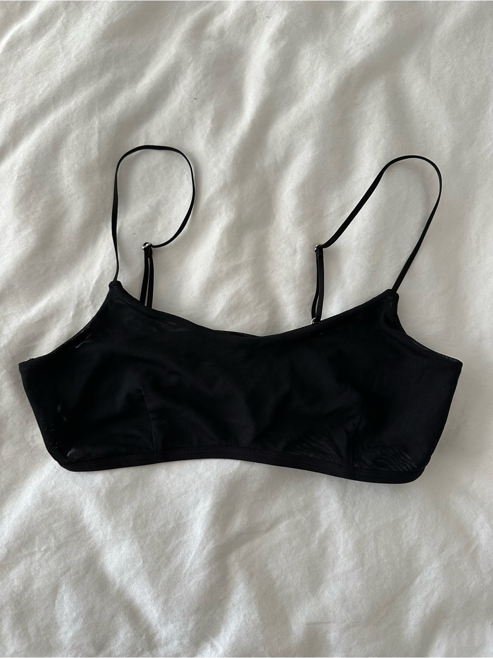 Alo Yoga Airmesh Venus Bralette Black Sizes Small and Medium